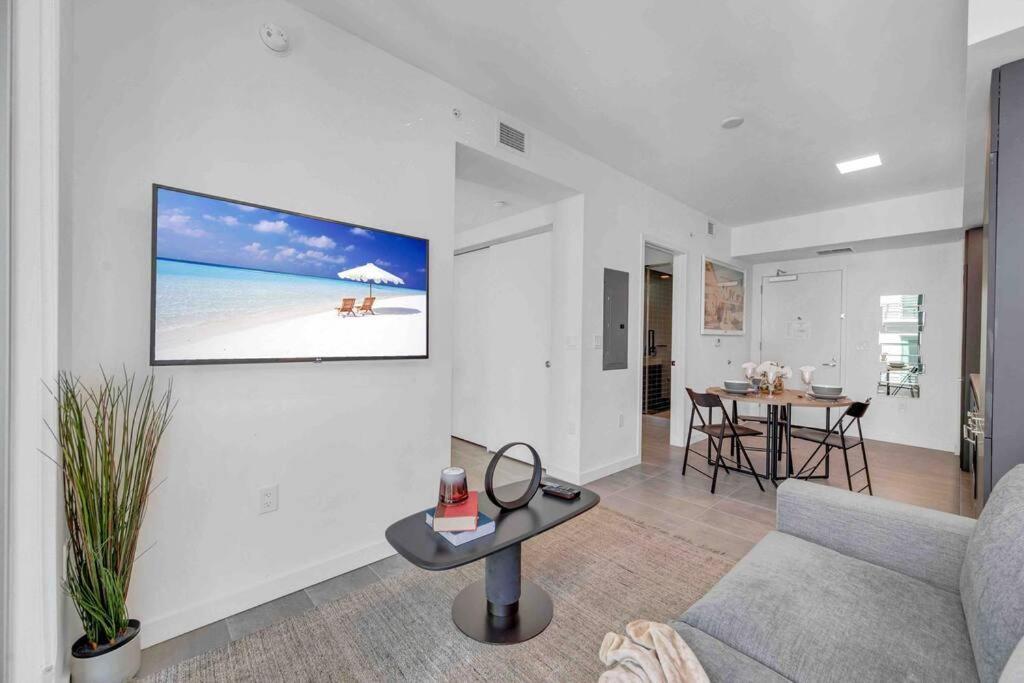 Breathtaking 1Br In The Heart Miamiアパートメント エクステリア 写真